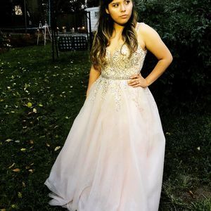 Meet your Posher, Bella